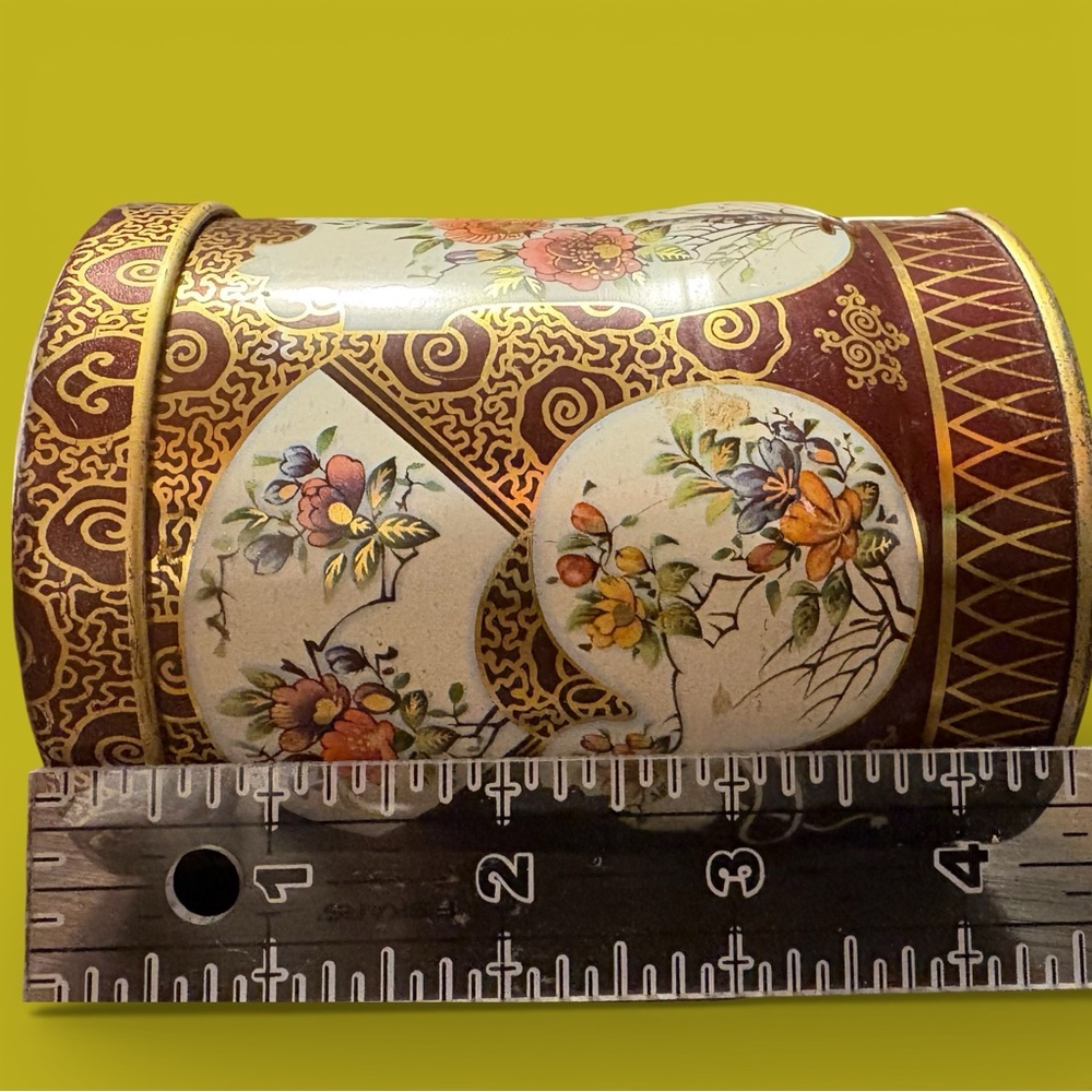 VTG Daher Long Island NY Round Tin w/ Lid FLORAL Design Made in England Stamped - Picture 5 of 8
